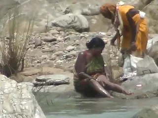 Cumshot به دختر جوان دانلود فیلم سک۳۰ خود را در سمت راست الاغ